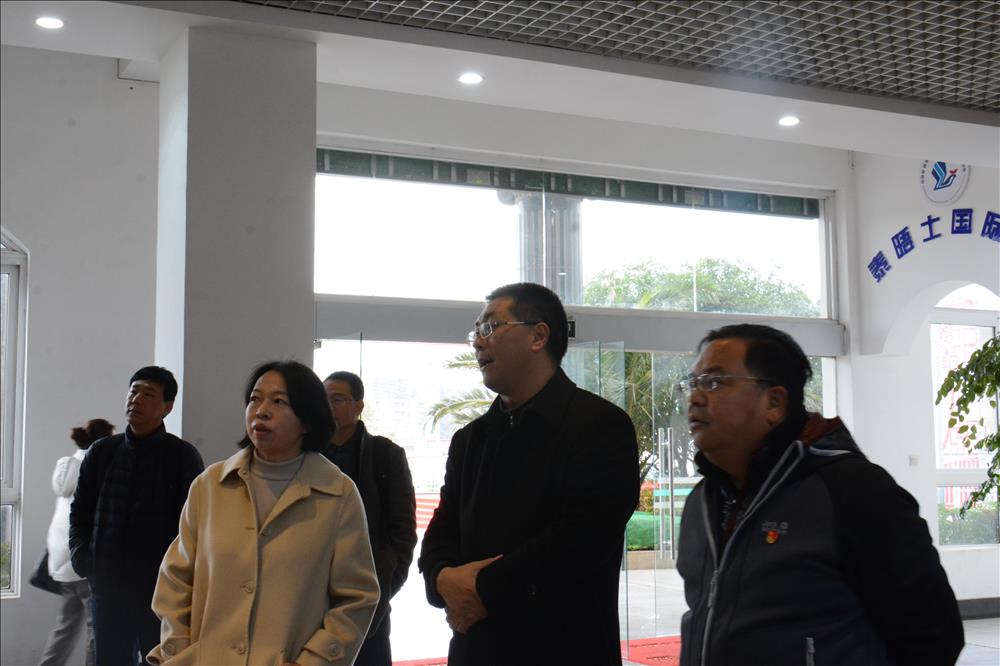 慎始而敬终 行稳致远——昆明市教育管理专业化能力研修班莅临我校指导工作