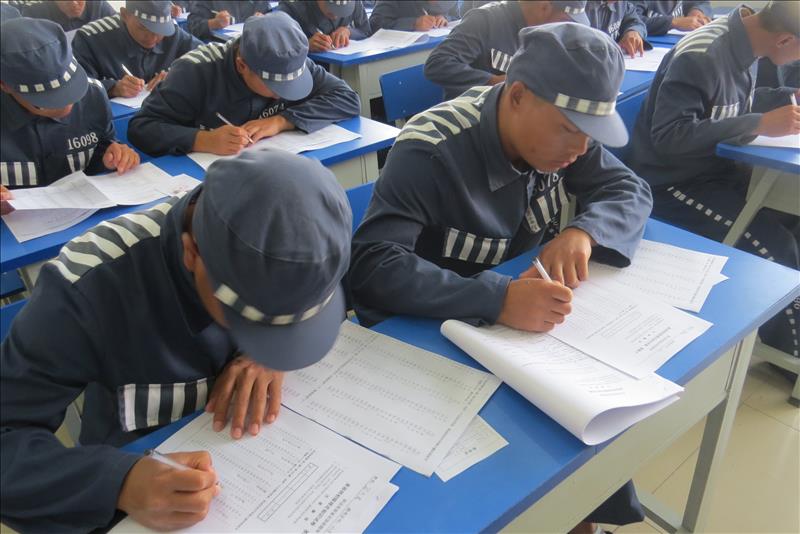 2018年4月9日官渡监狱美发师初级考试圆满结束