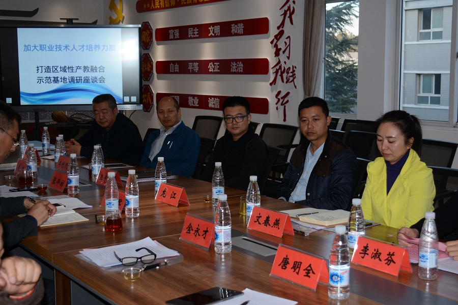 1574338642706836.jpg CAA_8361.JPG