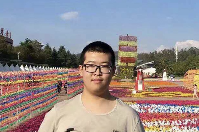 市级三好学生 韦嘉.png