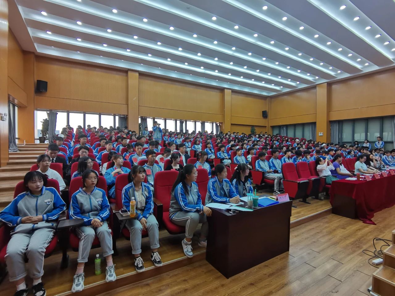 1619609635565394.jpg 3.jpg